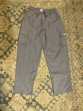 Nike Women’s Lilac Cargo Pants